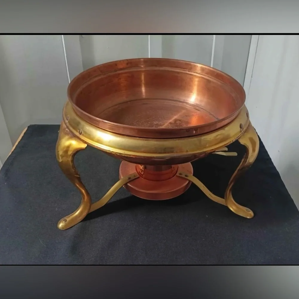 Vtg Copper & Brass Chafing Dish / Fondue Set w/ Burner, Lid & Handle  Tableware